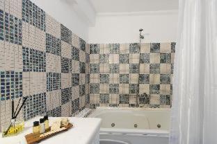 Kastro Suites - Fira - 5