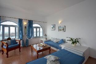 Kastro Suites - Fira - 1