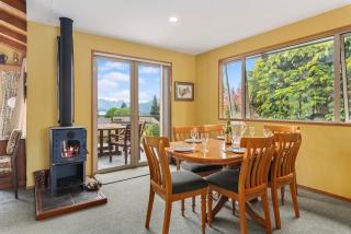 Retro Ski Lodge - Wanaka Holiday Home - Wanaka - 7