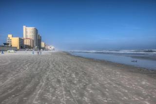 Pirates Cove Condo Unit #717 - Daytona Beach Shores - 4