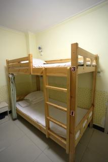 Happy Dragon Hotel -- Nearby Tiananmen square & Forbidden City & Line 5,6,8 Subway Nearby & Free coffee & Free laundry & Fluent English speaking& Tourist attractions ticket service & Free WiFi unlimited for Western software, Shuttle bus to the Great Wall - Peking - 8