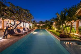 Villa Nahema - 4BR Villa in Seminyak Next to the Beach - Canggu - 0