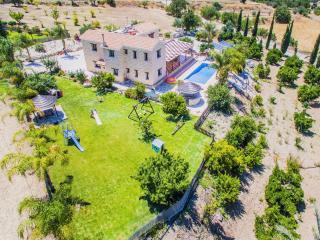 Stephanie Villa - Simou - 7