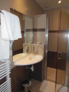 Hotel Le Bellevue - Saint-Hippolyte - 9