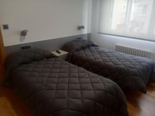 Hostal Outarelo - Ourense - 7