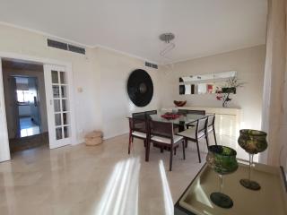 Entire floor parque nacoes prime apartments expo30 - 7