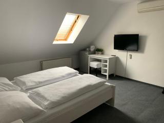 Penzion Holiday - Trnava - 3