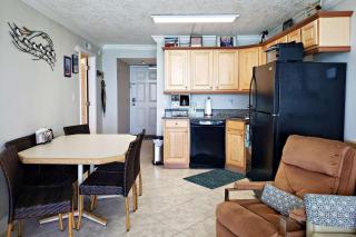 Pirates Cove Condo Unit #706 - Daytona Beach Shores - 3