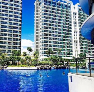 AZURE C1 with balcony wifi MULTIPLE UNITS near airport - Manila - 0