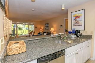 Flip Flop Inn - Isle of Palms - 2