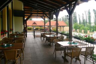 Penzion Kastiel - Veľký Krtíš - 8