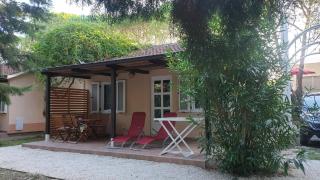 Bungalow comfort 100 m from the Beach - 9