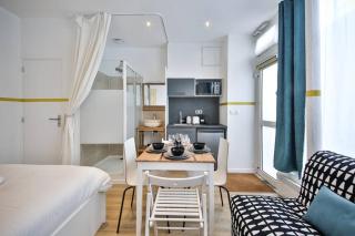 cosy independant studio proche gare et jardin - Paris - 8