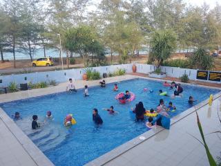 Pandan Laut Beach Resort - Kampung Penarik - 2