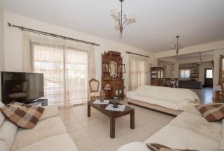 Stephanie Villa - Simou - 5