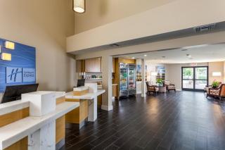 Holiday Inn Express and Suites La Jolla - Windansea Beach, and IHG Hotel - San Diego - 9