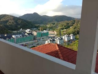 Merlin Home@Crown Imperial Court - 2