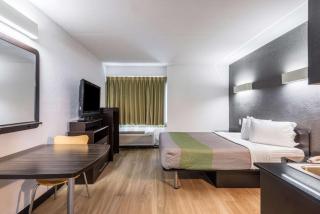 Studio 6-Indianapolis, IN - 5