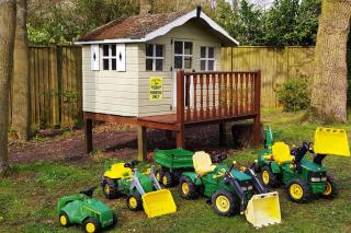 The Coach House at Lodge Farm with Hot Tub - 2