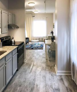 Downtown Retreat - Location - Comfort - Style - Atlanta - 5