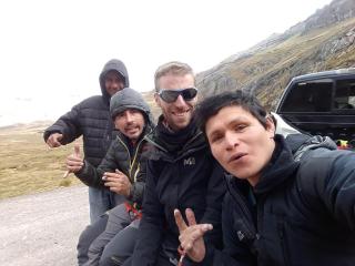 Monkeywasi Climbing Hostel - Huaraz - 1