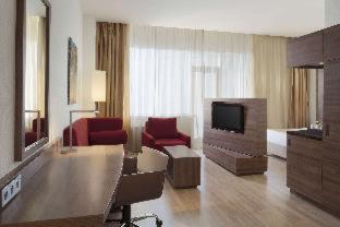 Ramada Encore Kyiv - Kyiv - 2