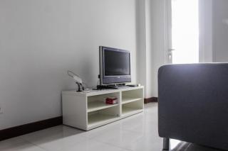 Minimalist and Comfy 1BR Apartment Scientia Residence By Travelio - 3