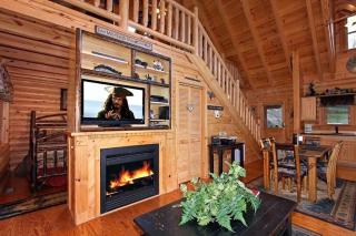 Kiss Me Goodnight Cabin - McCookville - 5
