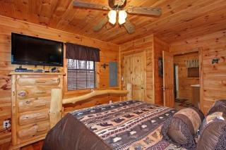 Secluded Memories Cabin - McCookville - 4