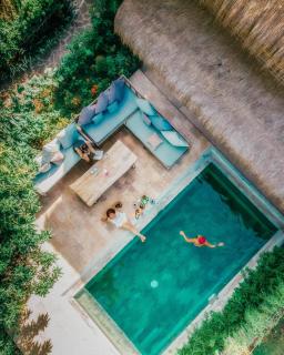 Flowers & Fire Yoga Garden - Gili Air - 0