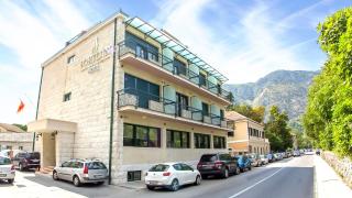 Hotel Porto In - Kotor - 0