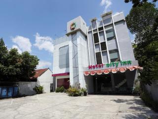 Sans Hotel City Inn Palangkaraya - Palangka Raya - 7
