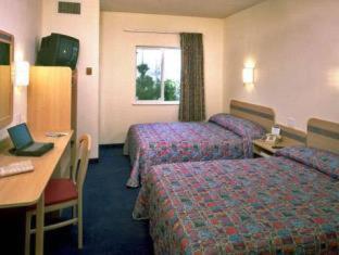Knights Inn Flint - Flint - 2