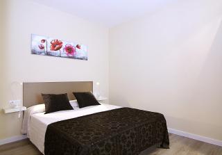 MUNNE - Spacious apartments next to FC Barcelona - 8