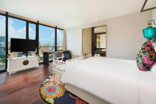 Hotel Indigo Shanghai On The Bund by IHG - 8