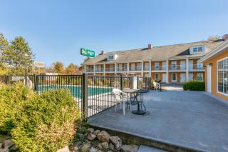 Quality Inn Johnson City I-26 exit 17 - Johnson City - 2