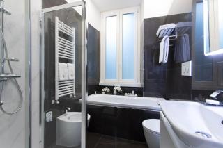 Relais de l'Opera Luxury Rooms - Roma - 5