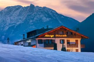 Albergo Miravalle-Tre Cime Views - 4
