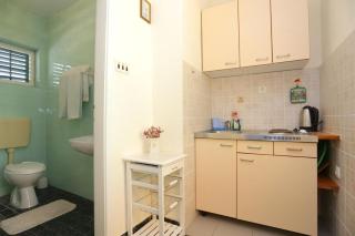 Apartments by the sea Mimice, Omis - 18149 - Mimice - 9