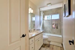 Luxury Sedona Living Remodeled with Red Rock Views! - Sedona - 9
