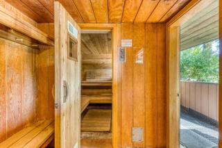 The Bridge and Balcony - North Bend - 7