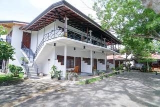 Surf Sea Breeze Apartments - Mirissa - 8