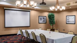 Holiday Inn Oklahoma City Airport by IHG - Oklahoma City - 0