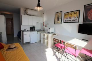 Basic Comfort Studio Miami 7º 0111 - Empuriabrava - 3
