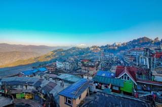 Sumitel Hotel 500 meters from Mall Road - Darjeeling - 2
