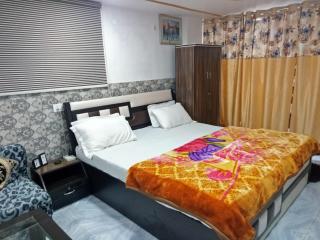 Traveller Guest House - Varanasi - 1