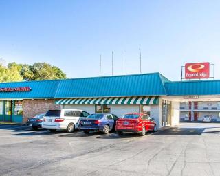 Econo Lodge - McDonough - 4
