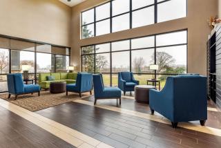 Comfort Suites South - Elkhart - 7