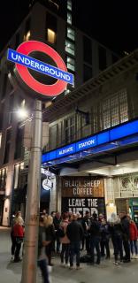 Studio Apartment by Homely Stays - Londra - 9
