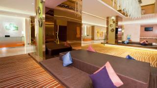 Holiday Inn Shanghai Pudong by IHG - 8